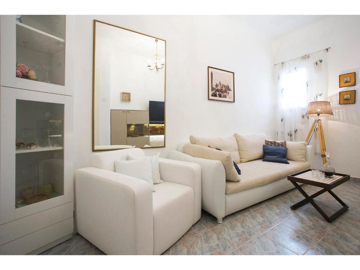 Apartment Lemon Tree Split Exterior photo